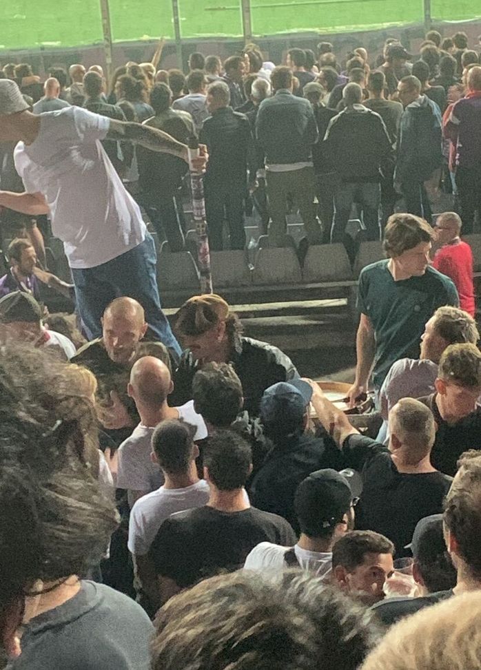 Osvaldo ormai un ultrà: l’ex viola a tifare in Fiesole per Fiorentina-Monza- immagine 2