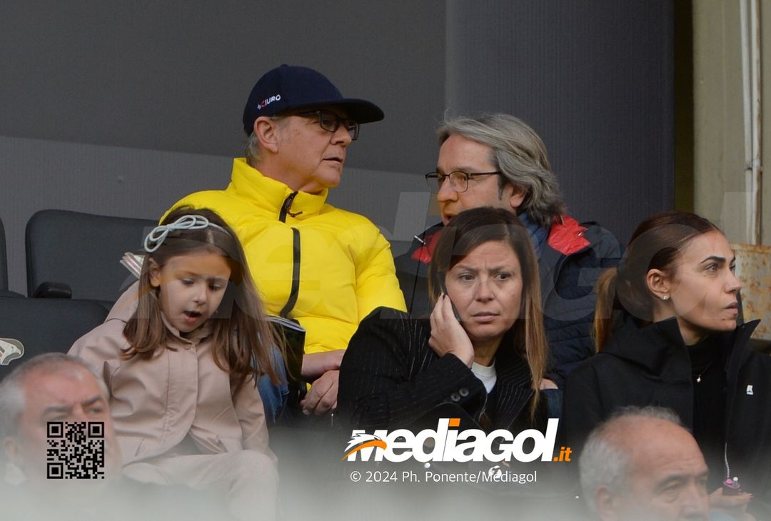 FOTOTIFO Palermo-Modena 4-2, gli scatti ai tifosi al “Renzo Barbera” (GALLERY) - immagine 58