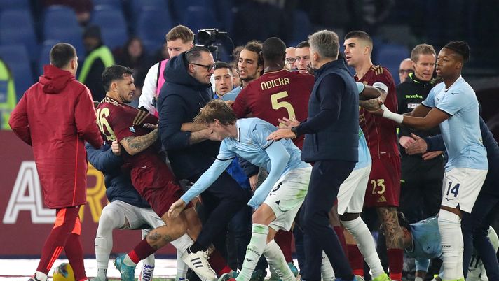 Pochi gol e tanti cartellini: numeri e statistiche degli ultimi derby tra Lazio e Roma - immagine 1