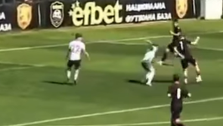 Sta nascendo un altro calciatore kvaradisiaco! Che giocate del fratello di Khvicha - immagine 1