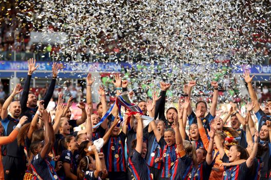 Champions League femminile: svelato il pallone della finale di Oslo- immagine 2
