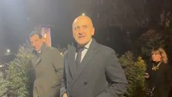 VIDEO FCIN1908 / Inter, l’arrivo di Ausilio alla cena di Natale: “Ma come siete…”