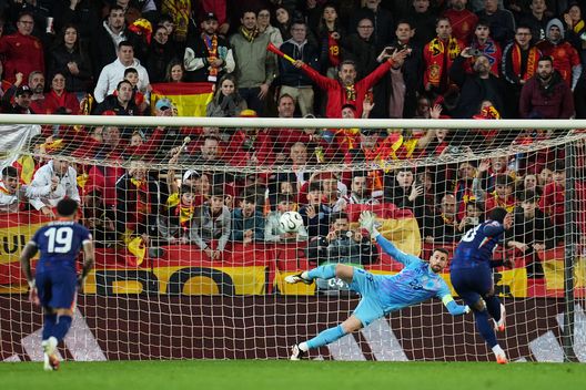 La Spagna vince ai rigori contro l’Olanda e accede alle Final Four di Nations League- immagine 3