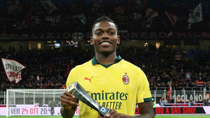 Rafael Leão non convince Marchegiani: le parole sull'attaccante del Milan