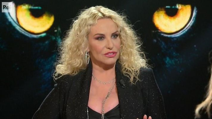 Gaza, Antonella Clerici a E’ sempre mezzogiorno: “Impossibile restare indifferenti” Gaza, Antonella Clerici a E’ sempre mezzogiorno: “Impossibile restare indifferenti” - immagine 1