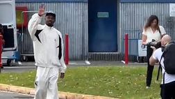 Calciomercato Inter – L’arrivo di Thuram all’aeroporto di Linate | VIDEO