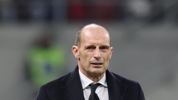 Massimiliano Allegri (allenatore AC Milan), qui durante Milan-Torino 3-2 | Serie A news 2025-26 (Getty Images) Milan, vertice di mercato. Pellegatti: 'Allegri è stato chiaro'. Su Gimenez ...