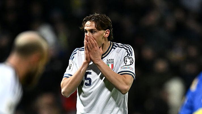 Gazzetta, bocciatura anche per Pio Esposito: “Sa farsi notare, ma poi nebbia dal dischetto”. Il voto - immagine 1