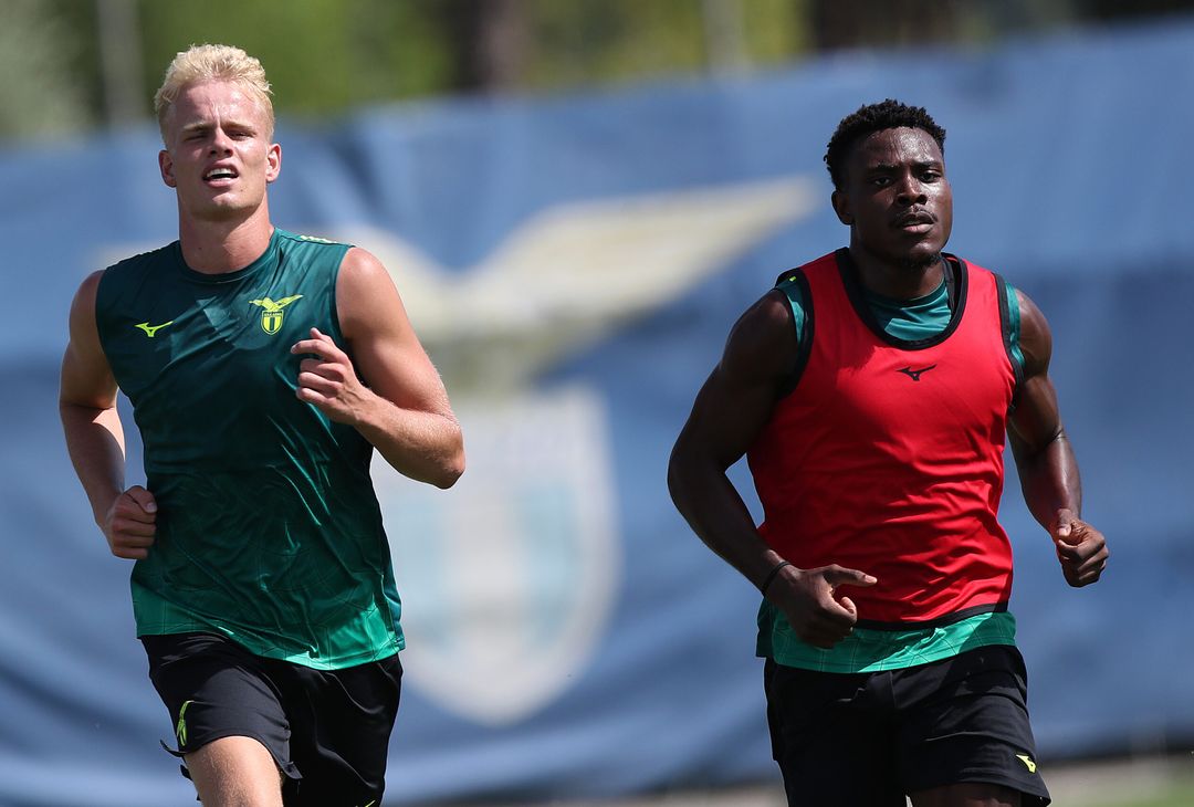 Provstgaard e Dele-Bashiru