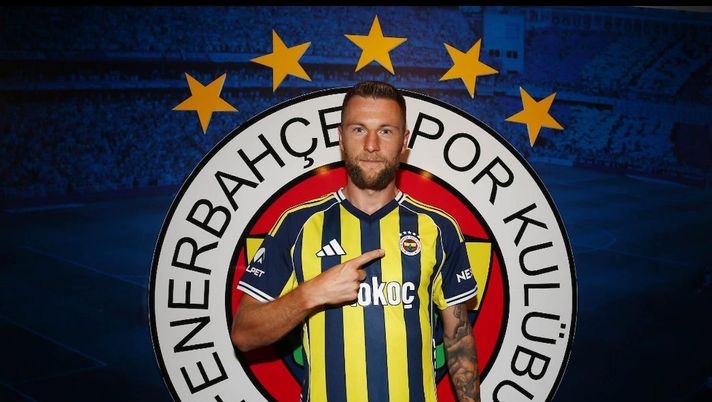 fenerbahce.org foto stampa Skriniar al Fenerbahce: “Qui mi sono sentito a casa da subito. Non c’era altra scelta” - immagine 1