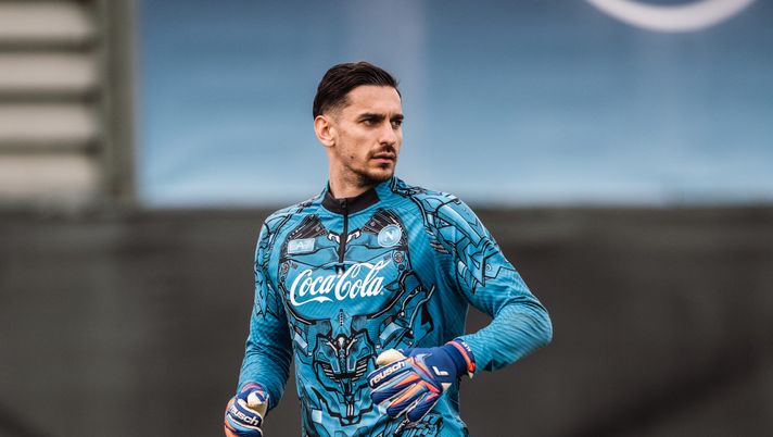 NAPLES, ITALY - FEBRUARY 03: SSC Napoli Player Alex Meret attends the afternoon training session in Castel Volturno on February 03, 2026 in Naples, Italy. (Photo by SSC NAPOLI/SSC NAPOLI via Getty Images) Meret salva il Napoli a Pisa, ma il suo futuro resta in bilico – Repubblica - immagine 1