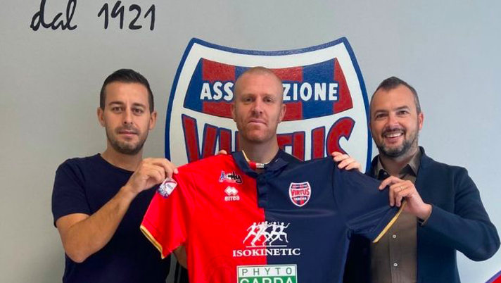 Ex Verona, Hallfredsson va alla Virtus  Ex Verona, Hallfredsson va alla Virtus - immagine 1