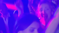 VIDEO / Matrimonio Diletta: Elisabetta Canalis, ballo scatenato con Chiara Ferragni