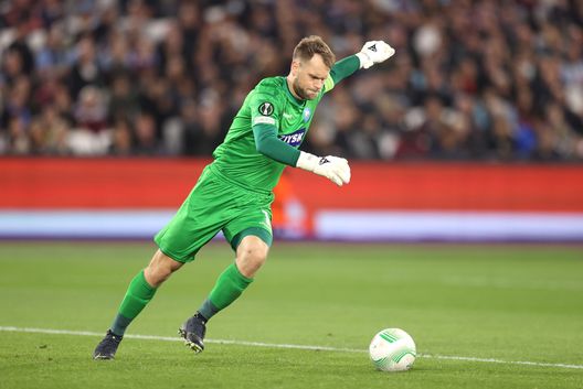 Nicolai Larsen, storico portiere e capitano del Silkeborg (Photo by Alex Pantling/Getty Images) Ricomincia la Superliga danese, ma come è finita la stagione 2024/2025?- immagine 4