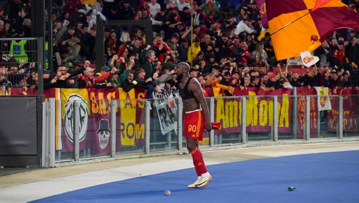 Il coro della Sud diventa la colonna sonora dei gol della Roma: ecco la nuova canzone - immagine 1