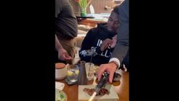 VIDEO / Jimmy Butler e il sushi con Pogba. Poi che sfida con Neymar