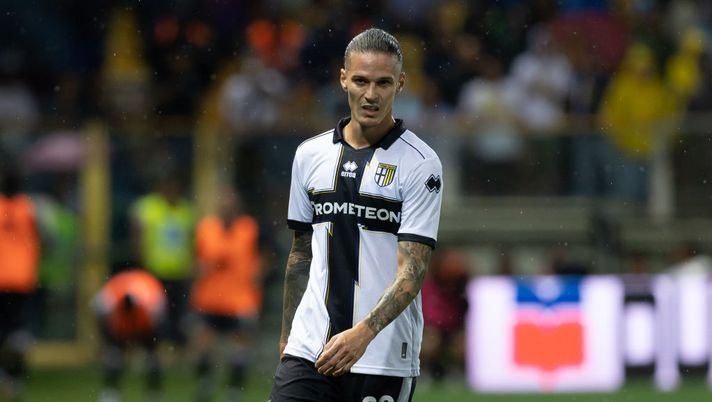 Dennis Man, l’agente svela un retroscena: “Mourinho lo voleva alla Roma” - immagine 1