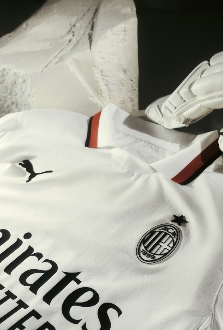 Nuova seconda maglia AC Milan 2024-2025 PUMA