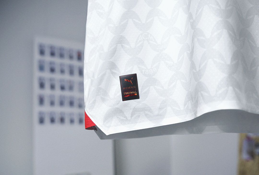 Nuova seconda maglia AC Milan 2023-2024 PUMA