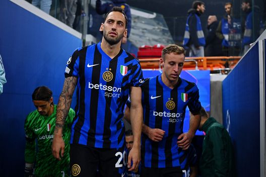 Calhanoglu, l’Inter ha fissato un prezzo preciso. E ha scelto il sostituto perfetto per Chivu- immagine 2