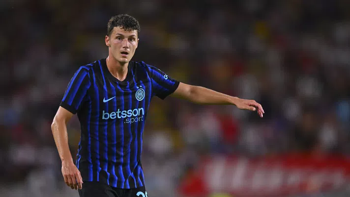 Pavard, testa lontana da Milano: un episodio lo testimonia. E l’Inter blocca De Winter - immagine 1