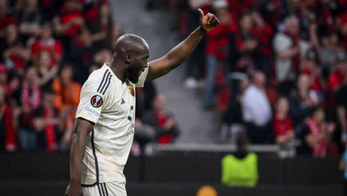 Gazzetta, bocciatura per Lukaku contro il Bayer. Paredes da 7,5 ma c’è anche un 7 - immagine 1