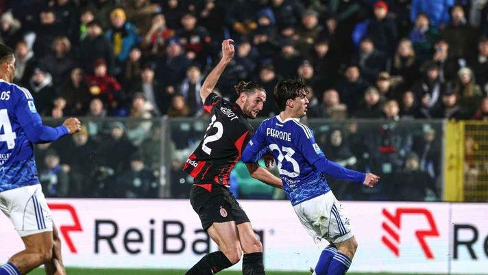 Il primo dei due gol di Adrien Rabiot (centrocampista AC Milan) in occasione di Como-Milan 1-3 (Serie A 2025-2026) | News (Getty Images) Inter ai playoff di Champions League: ora c'è (quasi) la data per il recupero di Milan-Como
