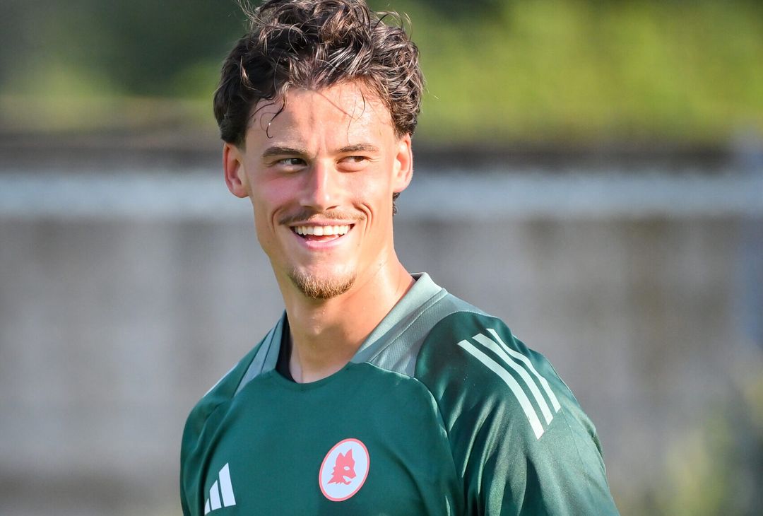 Trigoria, Dovbyk nel primo allenamento con i nuovi compagni – FOTO GALLERY - immagine 34