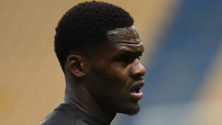 Inter, in serata l’arrivo di Bonny a Milano. Martedì visite e firma, tutti i dettagli - immagine 1