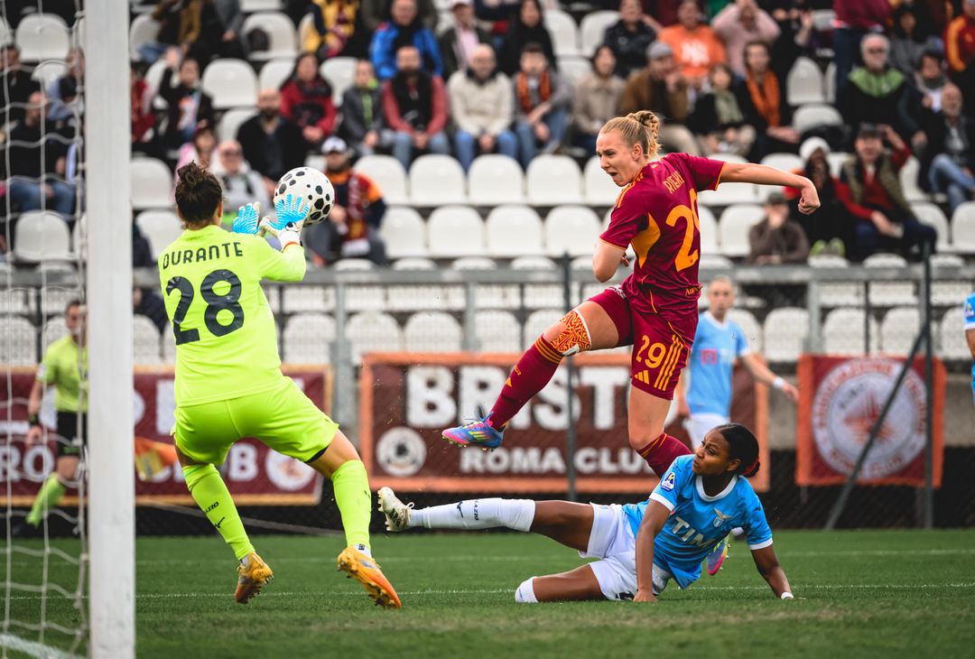 WOMEN | Roma-Lazio, le foto della sesta di Serie A Women – GALLERY - immagine 19