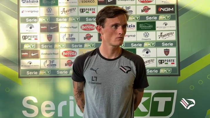 VIDEO Cosenza-Palermo, Mignani e Henderson in mixed zone dopo il pareggio VIDEO Cosenza-Palermo, Mignani e Henderson in mixed zone dopo il pareggio - immagine 1