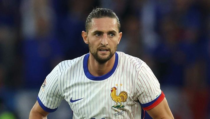 Adrien Rabiot (centrocampista AC Milan), qui con la maglia della Francia | Milan News (Getty Images) Calciomercato Milan, Moretto: 'Rabiot, le cifre definitive dell'affare'