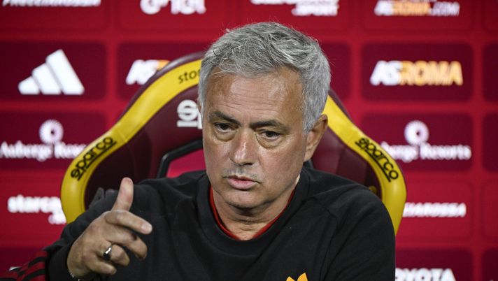 Mourinho: “Mi fido di Zalewski ed El Shaarawy”. Llorente torna col Monza, Smalling no - immagine 1