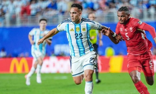 Mondiale, l’Inter celebra la semifinale raggiunta da Lautaro: “Nato per queste notti”- immagine 2