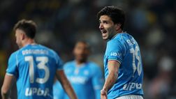 Simeone, la decisione di Rapuano penalizza il Napoli: la reazione del Cholito