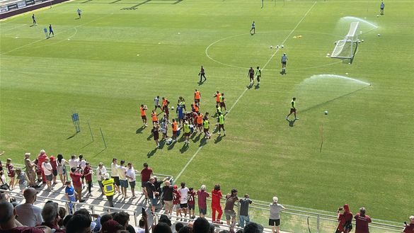 Filadelfia, allenamento a porte aperte: circa 2000 tifosi, si ferma Anjorin - immagine 9