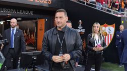 Totti: “La 10 a Dybala solo se pensa di restare tanti anni”. Spinazzola piace in Arabia