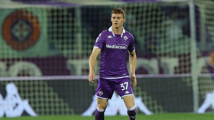 Il Cagliari guarda in casa viola per Comuzzo e Lucchesi. Palladino conta su Bianco - immagine 1