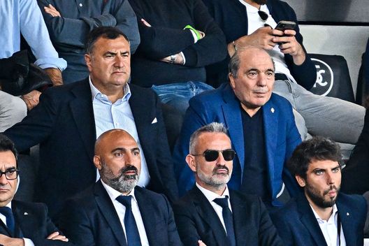 Torino-Roma, insulti tra tifoserie rovinano il minuto di silenzio per Rocco Commisso- immagine 2