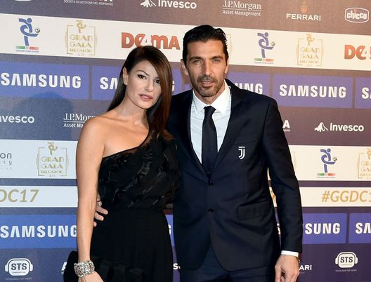 Diva e Donna e l’indiscrezione su Ilaria D’Amico: è in dolce attesa? Gli amici confermano Ilaria D'Amico e Gianluigi Buffon