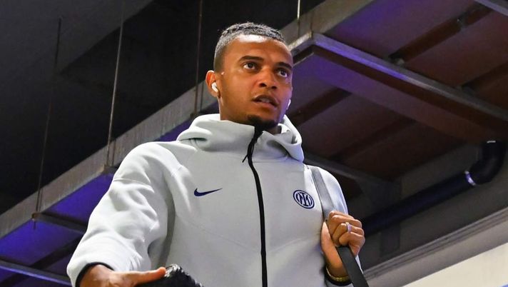 Akanji prima del derby Inter-Milan: 'Qui per fare punti. Conosco loro e vi dico che ...'