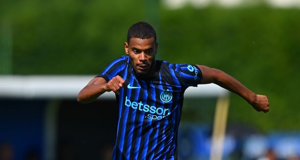 Mercato Inter sotto accusa, Gazzetta attacca: “Ma il misterioso Diouf? Forse lo vedremo se…”- immagine 3