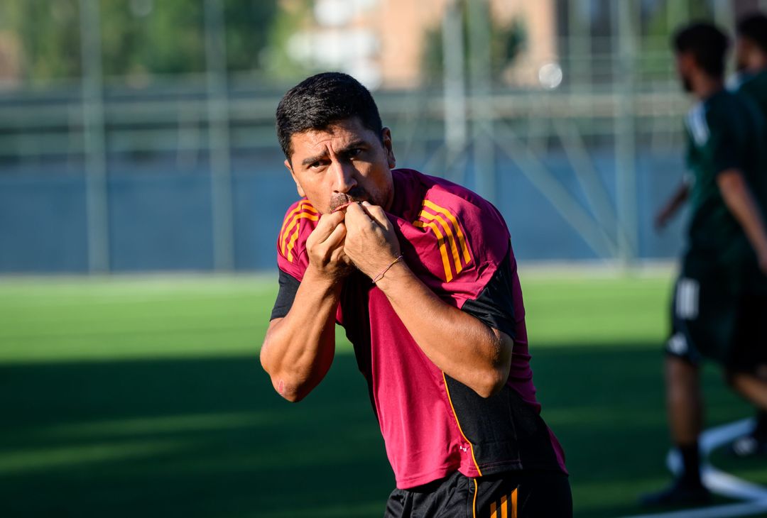 Trigoria, la Roma intitola un campo alla memoria di Losi – FOTO GALLERY - immagine 18