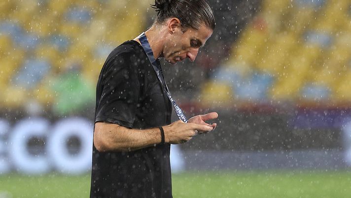 RIO DE JANEIRO, BRAZIL - FEBRUARY 26: Filipe Luis, Head Coach of Flamengo, reacts after receiving the runners-up medal following the CONMEBOL Recopa 2026 match between Flamengo and Lanus at Maracana Stadium on February 26, 2026 in Rio de Janeiro, Brazil. (Photo by Wagner Meier/Getty Images) Clamoroso Flamengo: Filipe Luis esonerato dopo una vittoria per 8 a 0 e l’accesso in finale - immagine 1