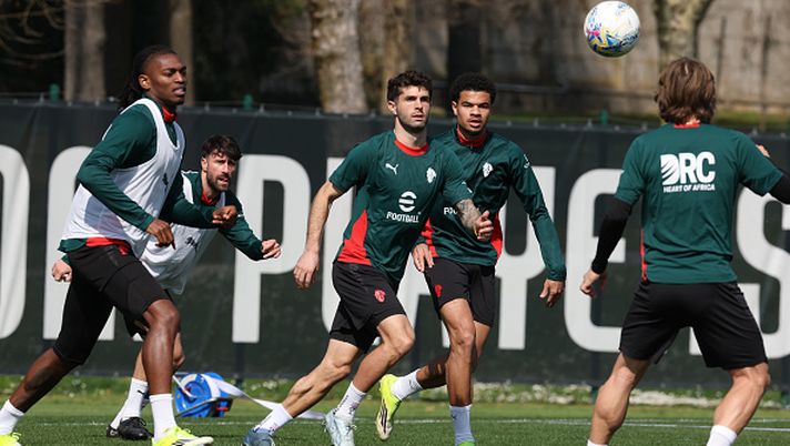 oggi-a-milanello-gimenez-e-rabiot-sul-campo-centrale