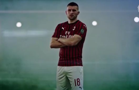 Rebic eroe silenzioso: estingue i debiti del suo paese e costruisce un asilo- immagine 2