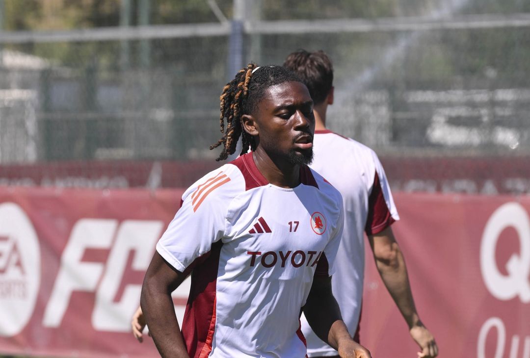 Trigoria, l’allenamento in vista della Fiorentina – FOTO GALLERY - immagine 17
