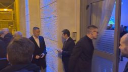 CENA DI NATALE | L’arrivo alla cena di Marusic e Kamenovic – VIDEO