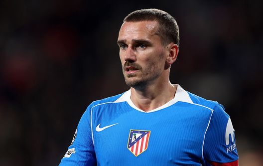 Eindhoven, Olanda - 9 dicembre 2025: Antoine Griezmann durante la partita contro il PSV. (Foto di Lars Baron/Getty Images) Atlético Madrid-Valencia, la sfida sui social: chi sono i calciatori con più followers- immagine 2