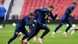 La Scozia batte la Grecia 3-1: ecco com’è andata la serata di McTominay e Gilmour